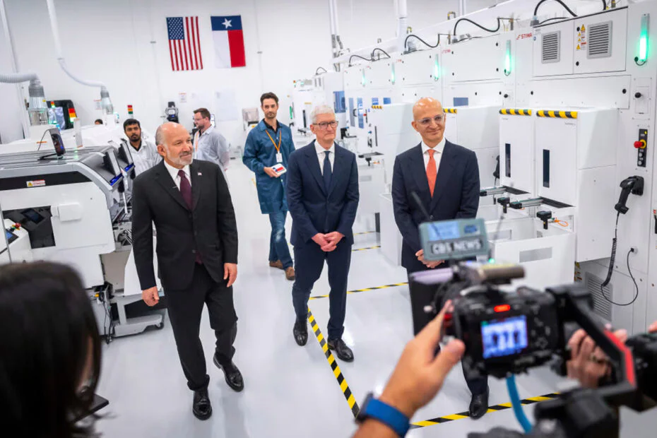 Apple to Start Mac Mini Production at Foxconn’s Houston Facility 1 Apple to Start Mac Mini Production at Foxconn’s Houston Facility