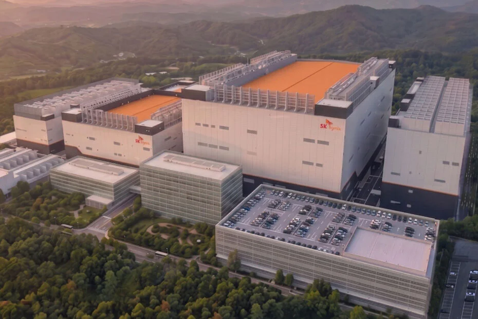 SK Hynix Invests $38 Billion in New DRAM and NAND Chip Fabs 2 SK Hynix Invests $38 Billion in New DRAM and NAND Chip Fabs