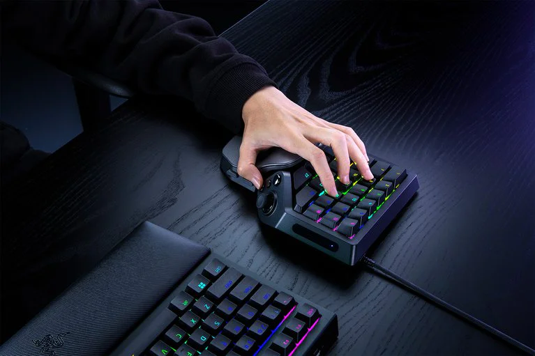 Razer Launches Tartarus V2 Pro With Analog TMR Thumbpad 2 Razer Tartarus V2 Pro With Analog TMR Thumbpad